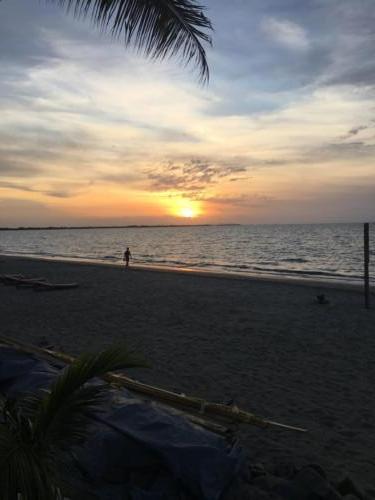 Nadi Beach Sundowner